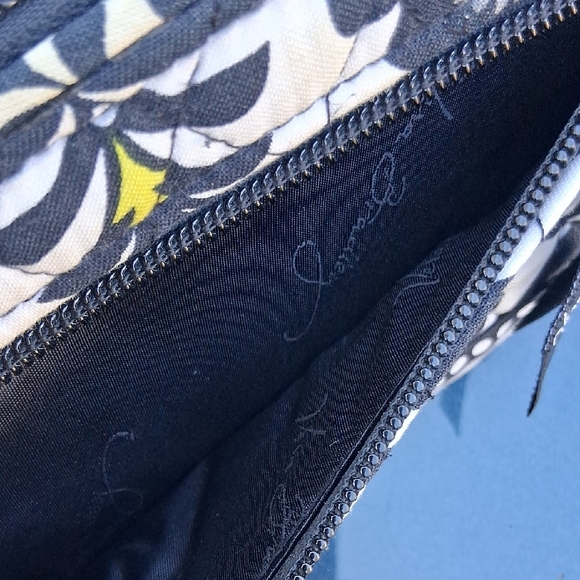 Vera Bradley Black and White Floral Phone Case with Yellow Accents - Picture 6 of 9